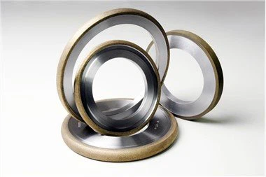 Taşlama takımları plastik üzerinde kullanılabilir mi?