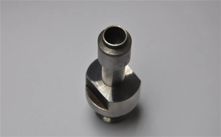 Threaded integrated drill bit for automotive glass-2